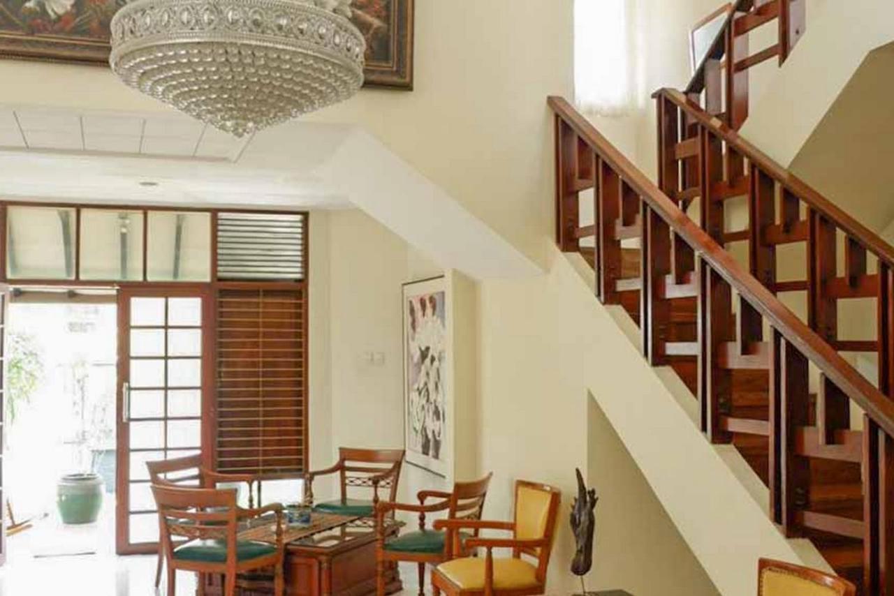 Rumah Tamu *
