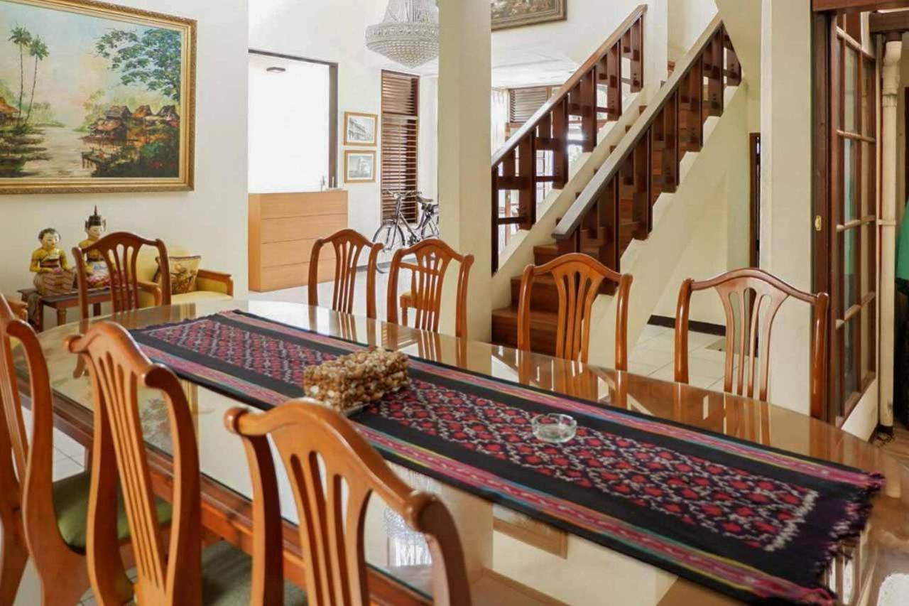 Rumah Tamu * Bandung